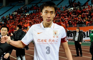 门兴格拉德巴赫4-0大胜奥格斯堡