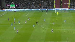 做了一件全行业都不敢做的事，腾讯这款长青游戏让我感到陌生