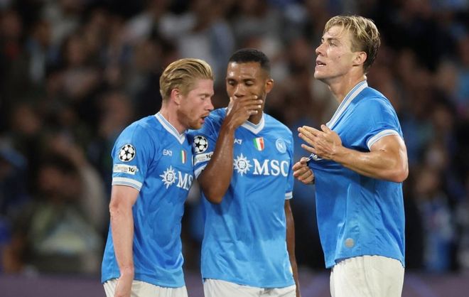 马尔卡宁28分 爵士客场击败骑士