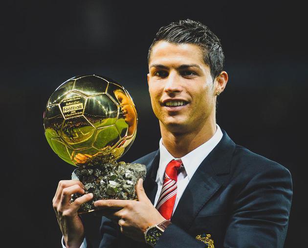 [国内足球]张玉宁禁区造点 法比奥两连罚锁定胜局