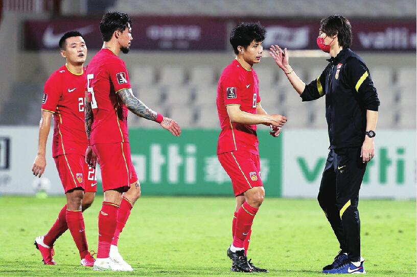 [中超]于汉超救主陈晋一绝杀 申花3-2浙江不败领跑